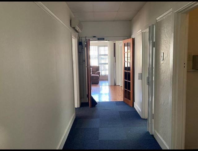 BUSINESS PROPERTY TO RENT IN NEWTON PARK